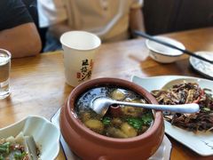 -小厨子私房菜·云南美食店