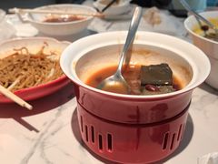 -广府汤语·靓汤·早茶·小粤菜(仁恒梦店)