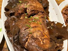 -泉畔人家·老济南经典鲁菜(大明湖店)