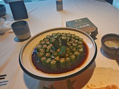 -八府香鸭·啫啫煲(华山路店)