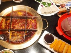 -周师兄大刀腰片火锅(洪崖洞旗舰店)