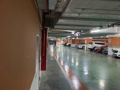 场地-中庚漫游城停车场