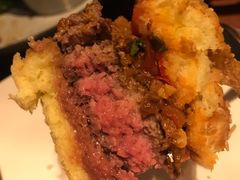 蓝蛙秘制够呛辣牛肉汉堡-blue frog蓝蛙(长泰广场店)