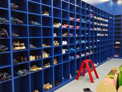 -戊辰亲子游泳俱乐部