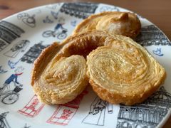 小蝴蝶酥-上海哈尔滨食品厂(淮海中路店)