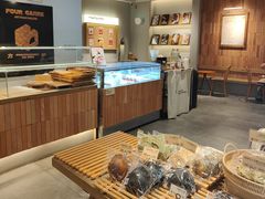 -方炉·天然食材面包店(青秀店)