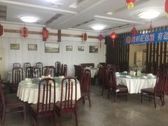 大堂-鑫悦楼煎蟹·16年海鲜大排档