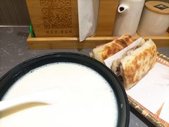 -高玛纳驴肉火烧(一世界店)