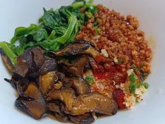 -一坐一忘云南菜(嘉里中心店)