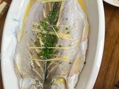 -品鲜村农家菜·阳澄湖大闸蟹(总店)