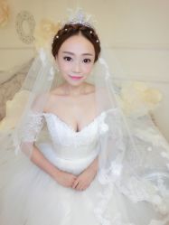 -艾米丽婚纱礼服