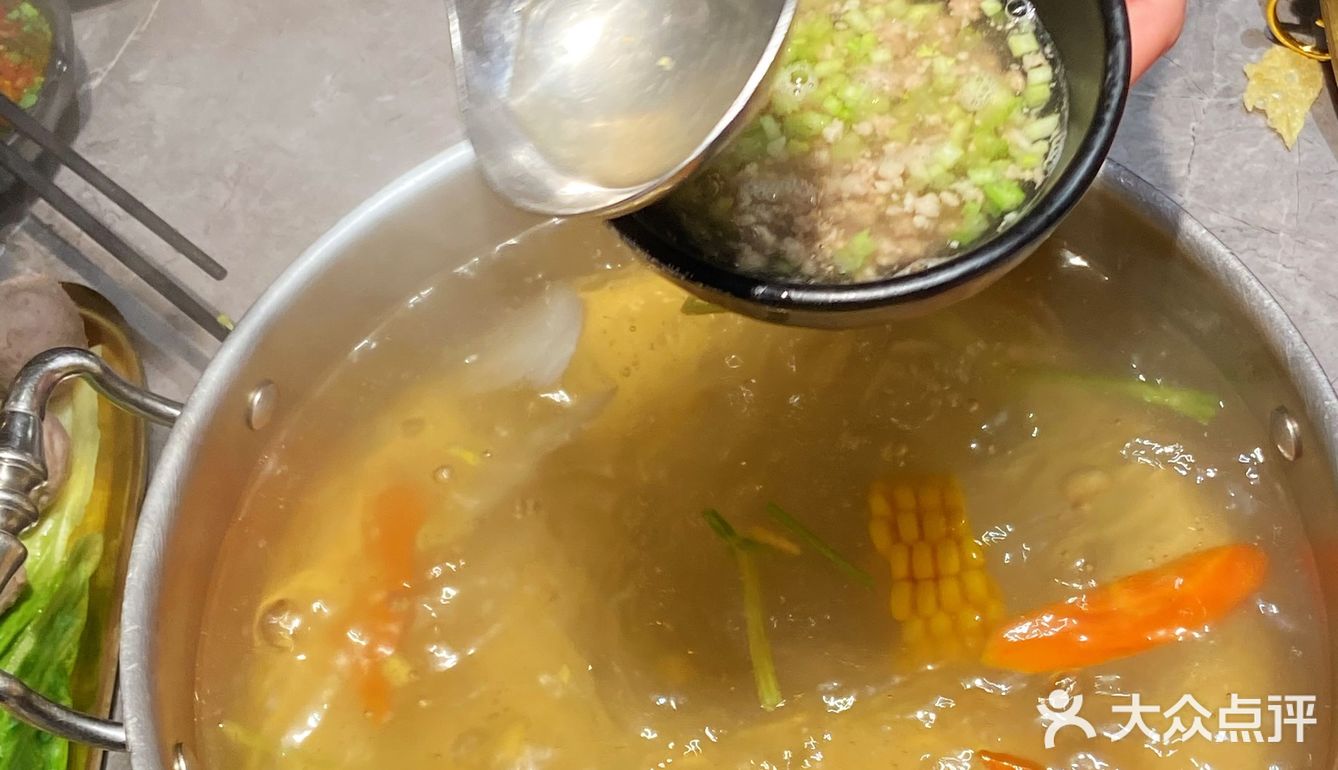 至“鲜”的潮汕牛肉火锅 来鼎牛匠就对了！