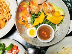 牛油果芒果鸡肉色拉-BAKER&SPICE(安福路店)