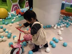-布鲁豪斯亲子欢乐家庭餐厅