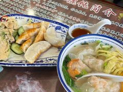 -长人馄饨铺(解放街店)