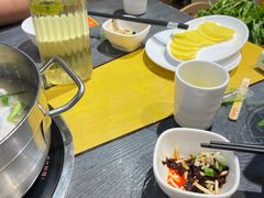 -四季喧黔味豆米火锅(万达广场店)