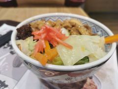 特色卤肉饭-吉野家(南昌铜锣湾店)