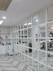 -米娜护肤造型