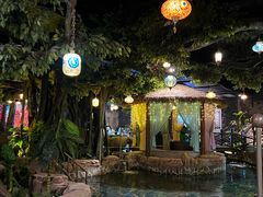 -泉城欧乐堡戏水湾艺术养生温泉