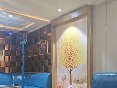 -蓝尊量贩(黄河路店)