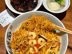 -李犟大爆鳝面·手工蟹黄包(湖滨西湖店)