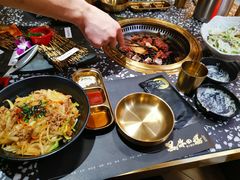 -黑牛の場烤肉(摩天活力城店)