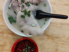 -雷祖芳老妈蹄花店
