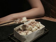 -三出山火锅(南京万象天地店)