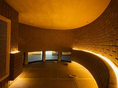 -涨巢·潮玩水疗局