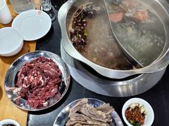 -佳荣老五生态牛肉馆