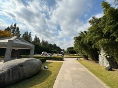 -上海市龙华烈士陵园