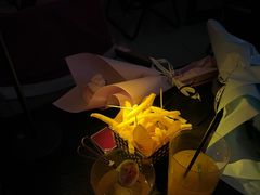 -Mx.cocktail bar