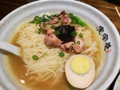 -张氏宽窄巷成都名小吃(茂业百货华强北店)