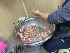 餐具摆设-園丁烤肉缸子肉