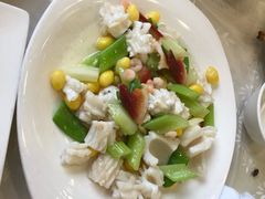 -楼外楼·停车场