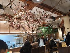 -蜜桃餐厅·伴山(湖滨商业街店)