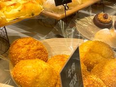 -分子跳动鲜活面包(五一大道店)