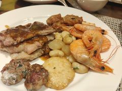 -南湖名都·景湖轩全日制餐厅·海鲜自助·东南亚风味·临湖而食