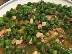-辣螃铠盆盆蟹大排档(海昌店)