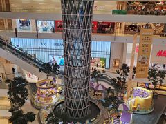 -LuOne凯德晶萃广场(徐家汇路店)