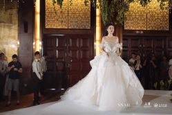 -GRACE KELLY婚纱与礼服(北京店)