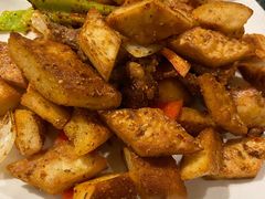 风味馕炒肉-东方亚克西餐厅(西康路店)