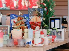 -星巴克(广州中华广场B1层店)