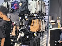 -迪卡侬(大英山店)