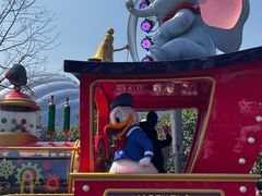 -全家便利店(秀沿路店)