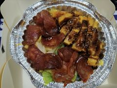 -煲仔皇腊味煲仔饭(经四万达店)