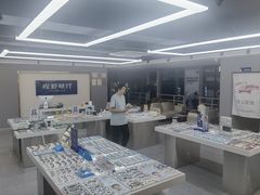 -视野联行眼镜(第一国际店)