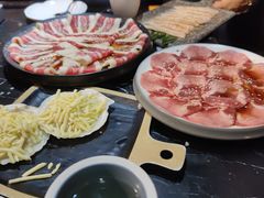 -鹤江桥·红油牛肉粉(SKP店)