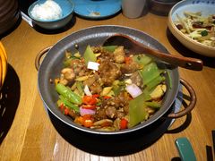 泡子姜烧牛蛙-吃饭皇帝大(合生汇店)