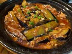 咸鱼鸡粒茄子煲-肥仔文澳门猪骨煲(南京西路店)